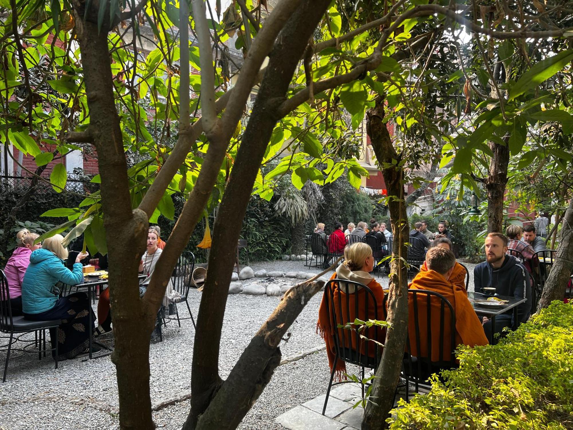 Hotel Cloud 9 Garden Kathmandu Esterno foto